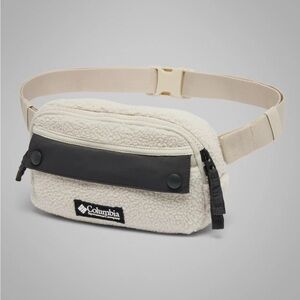 Columbia Belt Bag in Cream and Black